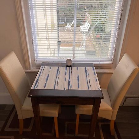 Lovely - 1 Bedroom Flat In Hastings Town Centre 외부 사진